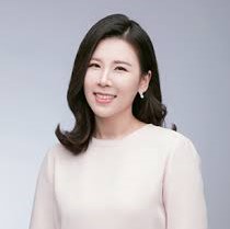 Meeyoung Cha (차미영) headshot